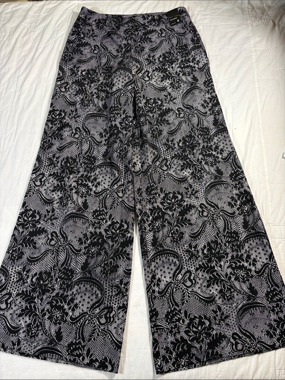 NWT‎ New York & Company Black White Lace Floral Paisley Print Wide Leg Pants